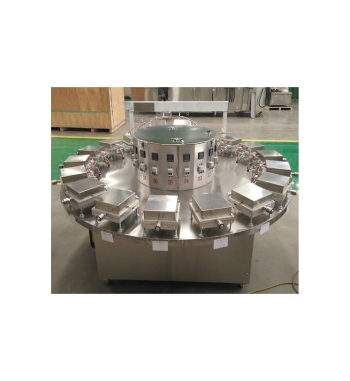 MASZYNA DO ZWIJANIA RUREK WAFLOWYCH GGDCE18