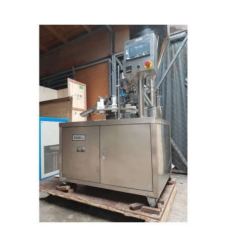 TUBIARKA PET Z PODAJNIKIEM HTGF-50