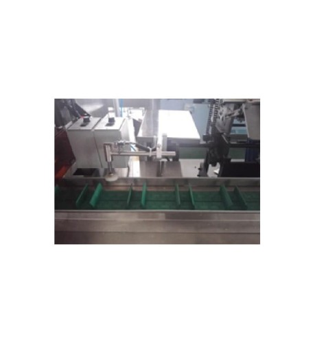 MASZYNA DO PAKOWANIA BLISTRÓW W PUDEŁKO ZHJ 150