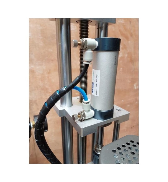 ZAKRĘCARKA DO BUTELEK HLXG-200K