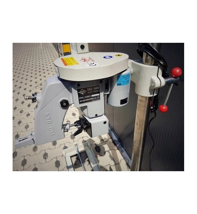 YAO HAN FN600A ZASZYWARKA NA STATYWIE