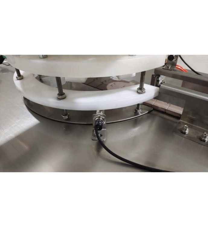 ZAMYKARKA DO PUSZEK LDC-130