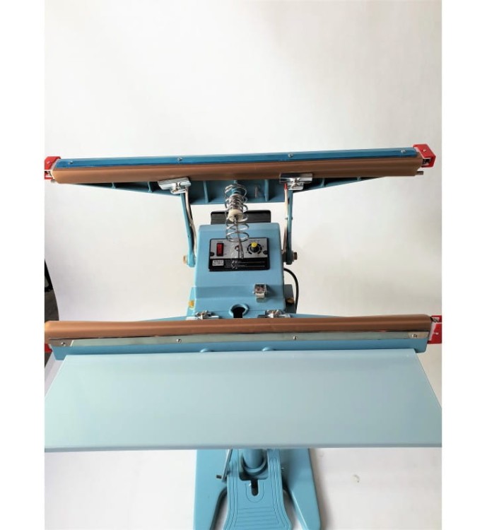 ZGRZEWARKA DO FOLII NA STATYWIE FS-650 2x8