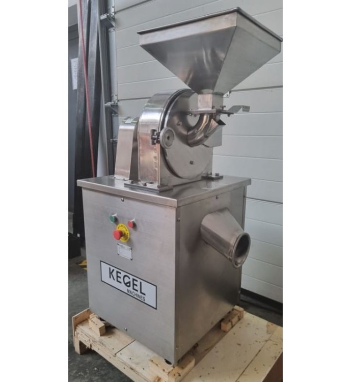 MŁYNEK DO MIELENIA SUSZONYCH OWOCÓW I KAWY NA PROSZEK S20B