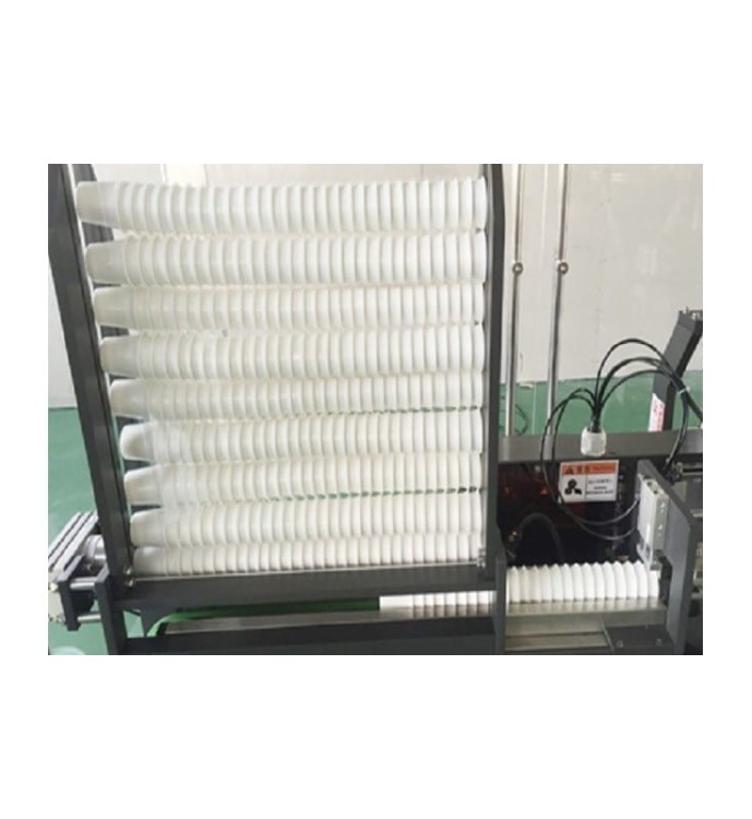 MASZYNA DO NALEWANIA I ZAMYKANIA KUBKÓW TM-F100RS