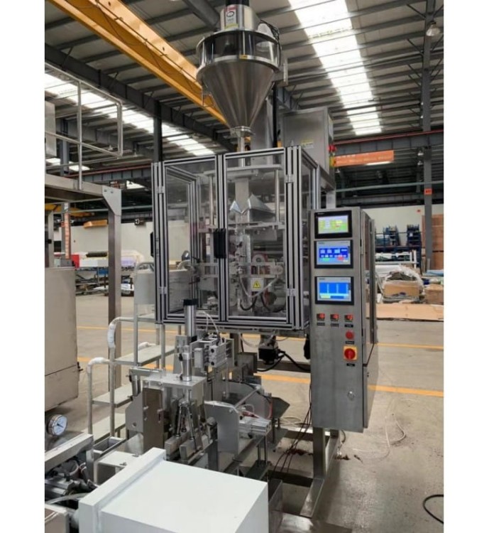 MASZYNA DO PAKOWANIA KAWY MIELONEJ VACUUM CEGŁA  ZB100