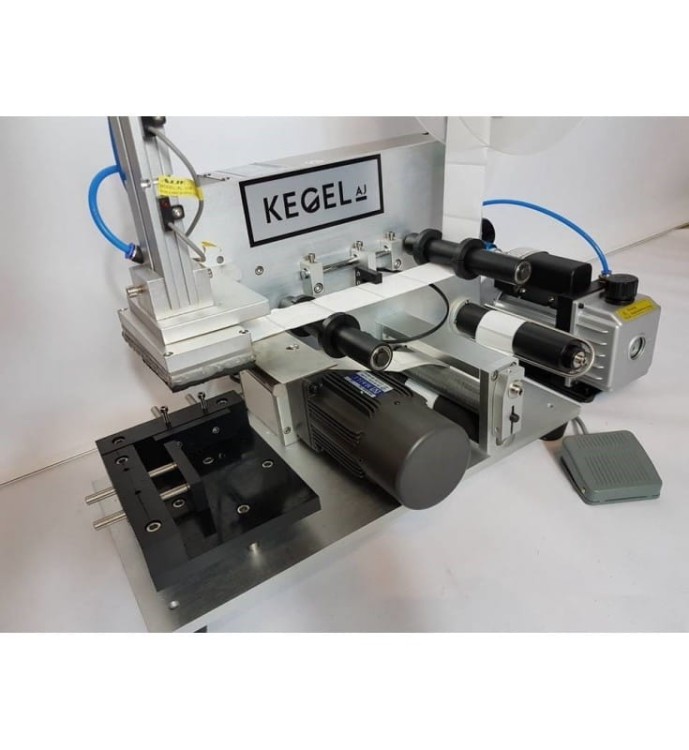 ETYKIECIARKA DO BUTELEK PŁASKICH MT 60