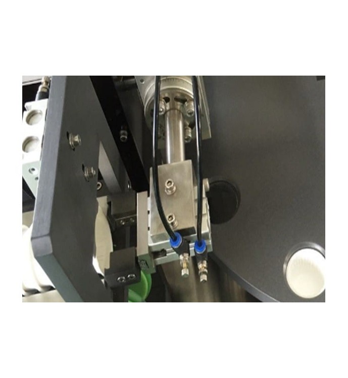 MASZYNA DO NALEWANIA I ZAMYKANIA KUBKÓW TM-F100RS