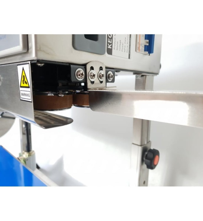 ZGRZEWARKA DO FOLII Z TAŚMOCIĄGIEM FRBM-770II