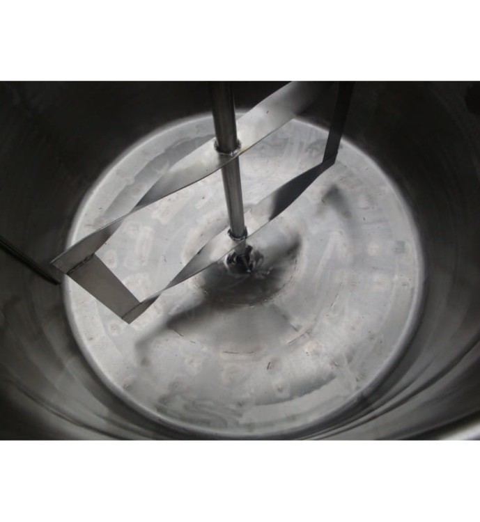 ZBIORNIK Z MIESZALNIKIEM 100L