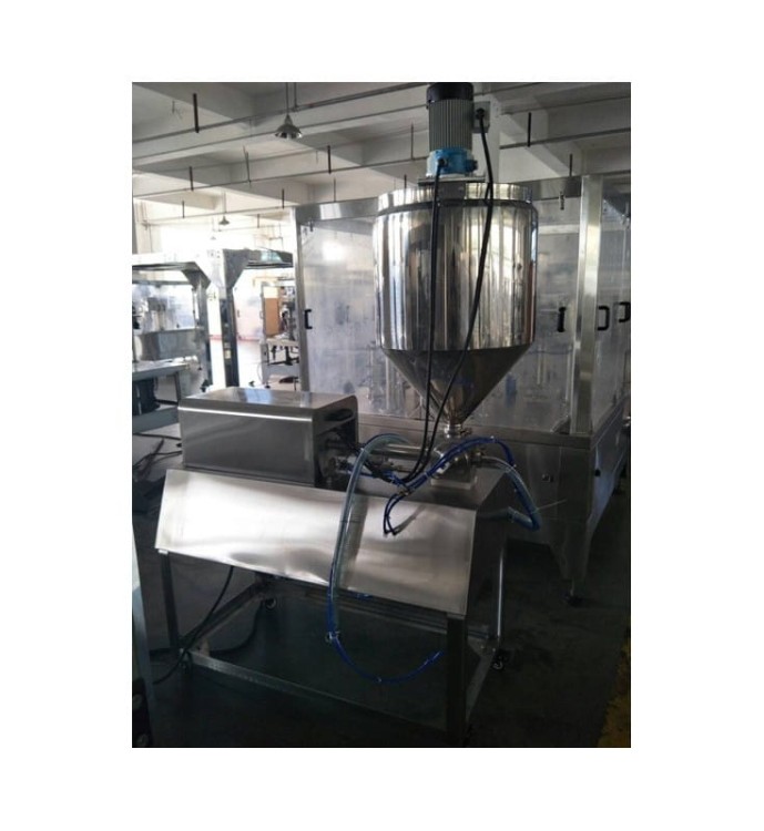 MASZYNA NALEWAJĄCA W WORKI GD8 200B