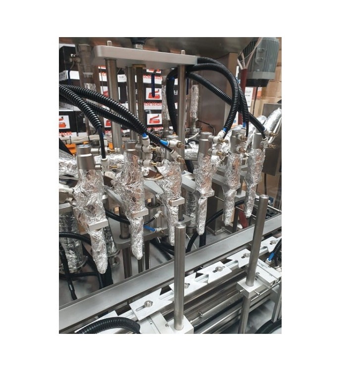 AUTOMATYCZNA NALEWARKA GĘSTYCH PŁYNÓW GT-6