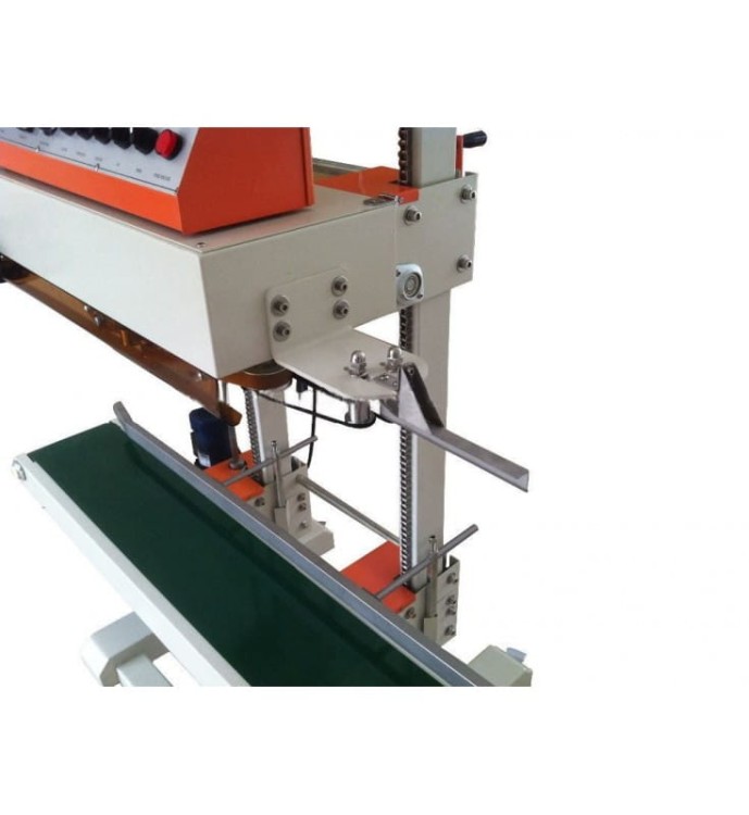 ZGRZEWARKA DO FOLII Z TAŚMOCIĄGIEM QLF-1680