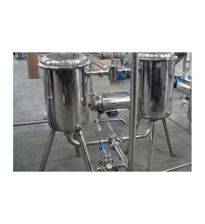 LINIA PRODUKUJĄCA I ROZLEWAJĄCA NAPOJE GAZOWANE