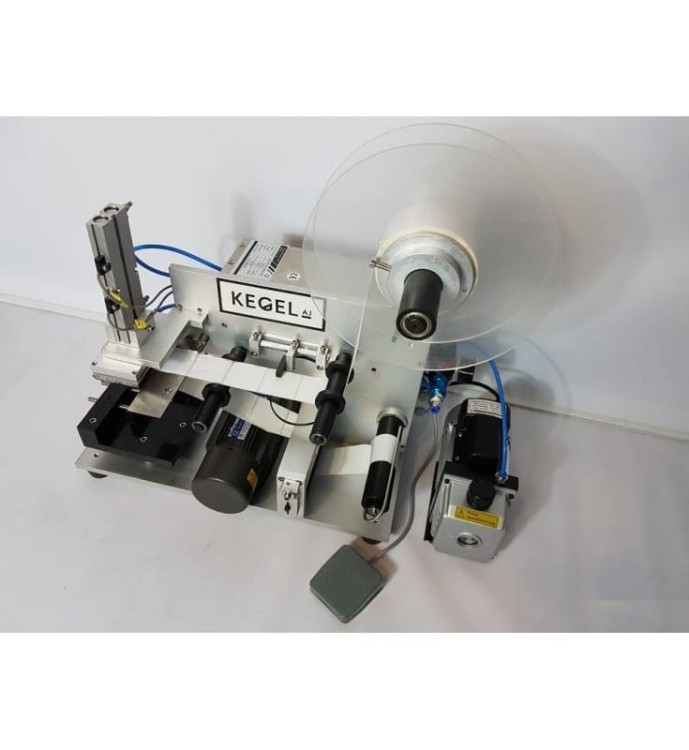 ETYKIECIARKA DO BUTELEK PŁASKICH MT 60