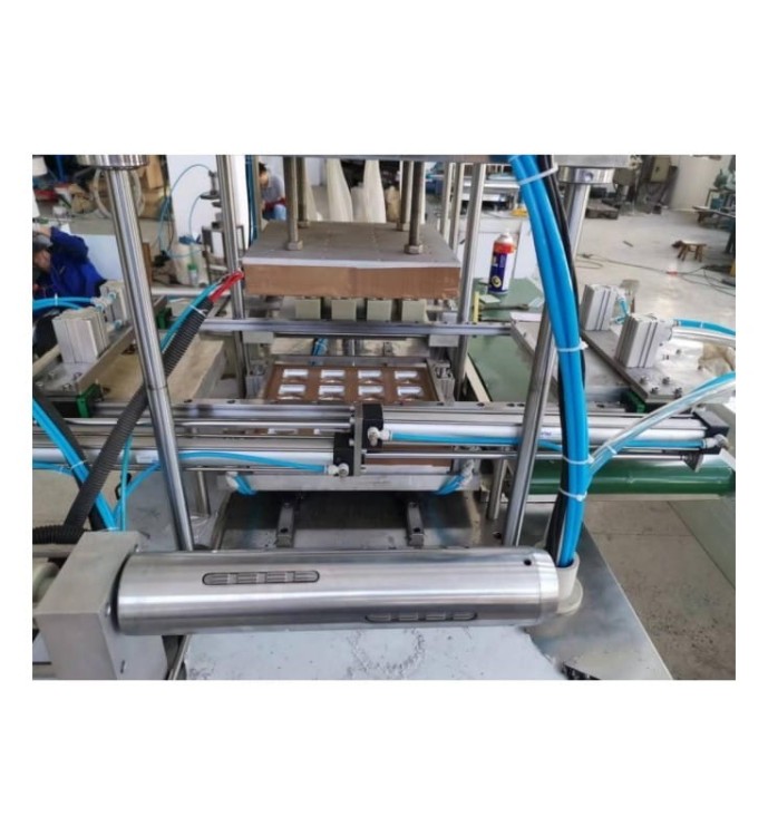 MASZYNA DO PRODUKCJI KAPSUŁEK DO PRANIA