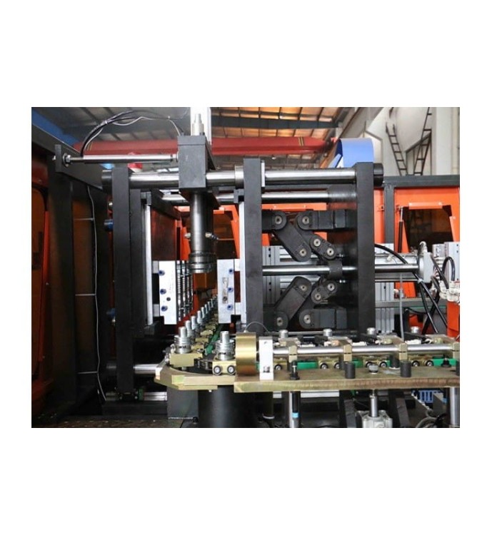 WYDMUCHIWARKA BUTELEK PET YCQ