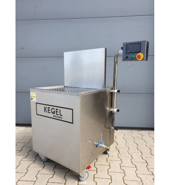 OBKURCZARKA W GORĄCEJ WODZIE DT 6050