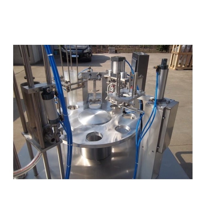 NALEWARKA I ZGRZEWARKA DO KUBKÓW ALUMINIOWYCH BHZ1