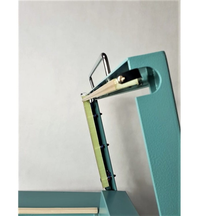 ZGRZEWARKA DO FOLII KĄTOWA BSF-501