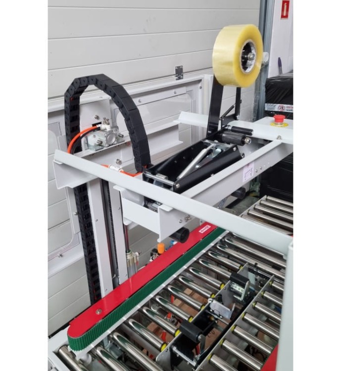 ZAKLEJARKA DO KARTONÓW AS823A