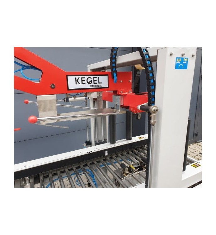 ZAKLEJARKA KARTONÓW AUTOMAT FXJ 5050ZQ