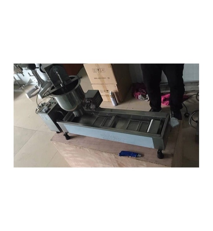 MASZYNA DO ROBIENIA PĄCZKÓW PH T101