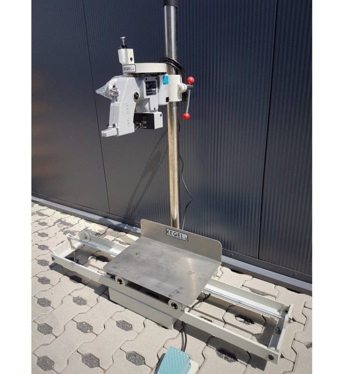 ZASZYWARKA NA STATYWIE YAO HAN FN600A