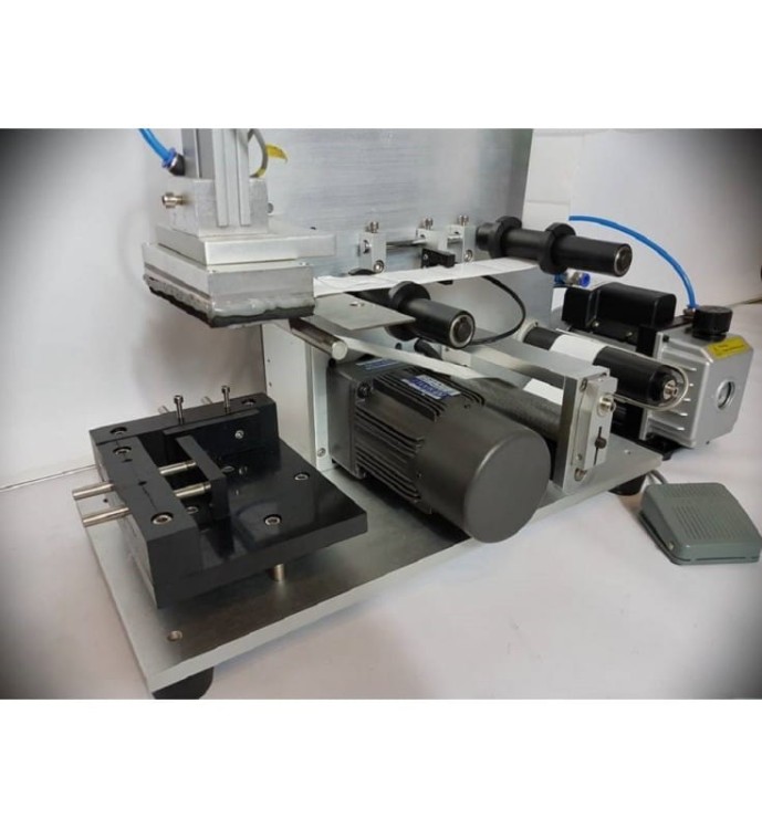 ETYKIECIARKA DO BUTELEK PŁASKICH MT 60