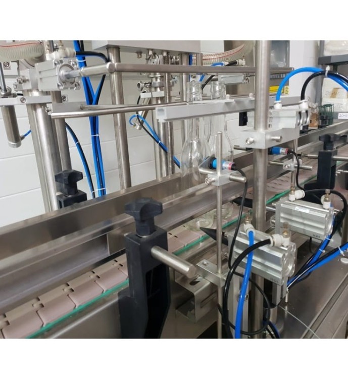 AUTOMATYCZNA NALEWARKA GĘSTYCH PŁYNÓW GT-2