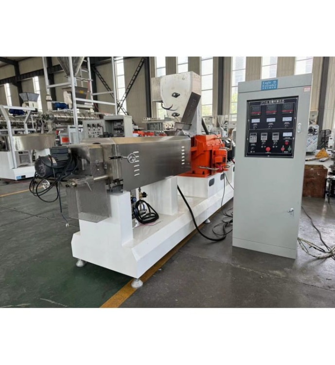 LINIA DO PRODUKCJI CHRUPEK DLA PSÓW