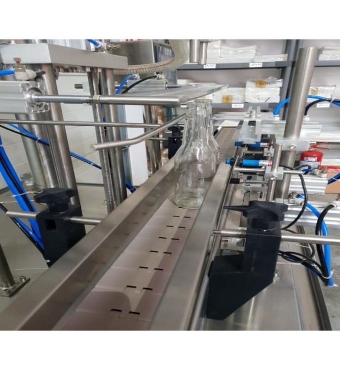 AUTOMATYCZNA NALEWARKA GĘSTYCH PŁYNÓW GT-2