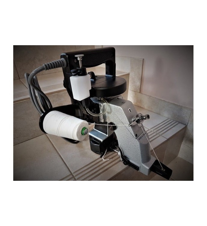 ZASZYWARKA DO WORKÓW SIRUBA AA6