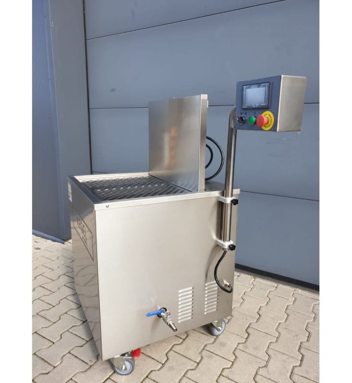 OBKURCZARKA W GORĄCEJ WODZIE DT 6050