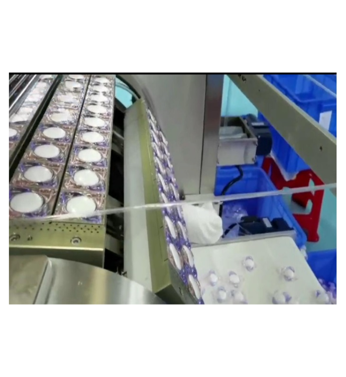 MASZYNA DO PRODUKCJI KAPSUŁEK DO PRANIA 530F