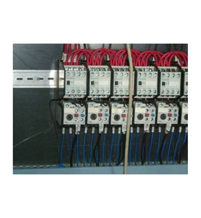 LINIA PRODUKUJĄCA I ROZLEWAJĄCA NAPOJE GAZOWANE