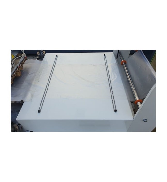 MASZYNA DO PRODUKCJI RĘKAWICZEK FOLIOWYCH