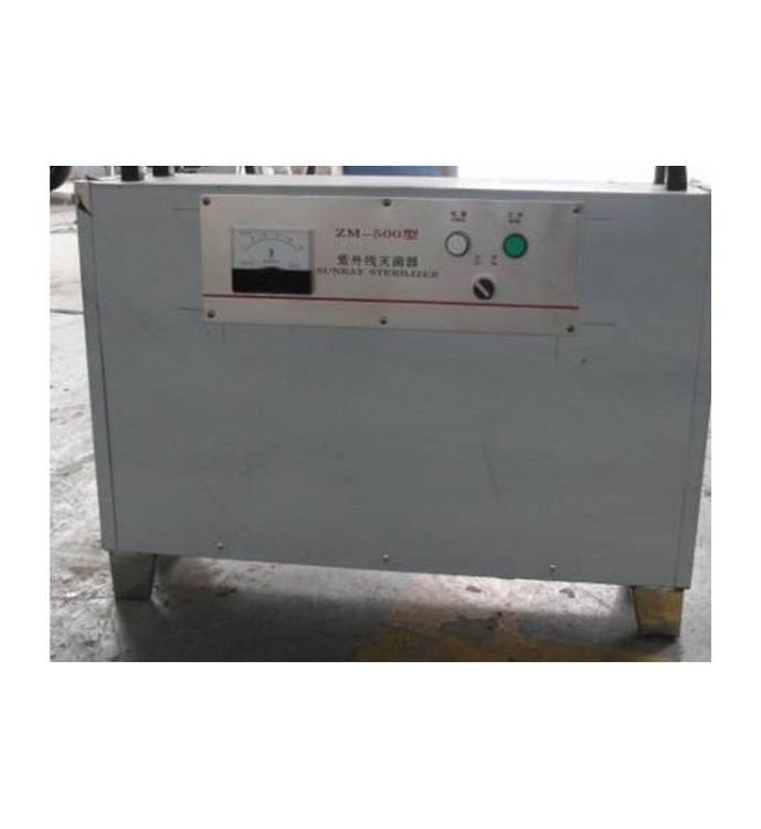 LINIA PRODUKUJĄCA I ROZLEWAJĄCA NAPOJE GAZOWANE