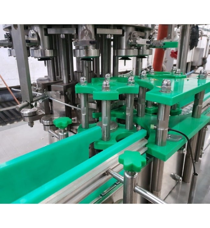 LINIA ROZLEWNICZA DO NAPOJÓW GAZOWANYCH W PUSZKACH