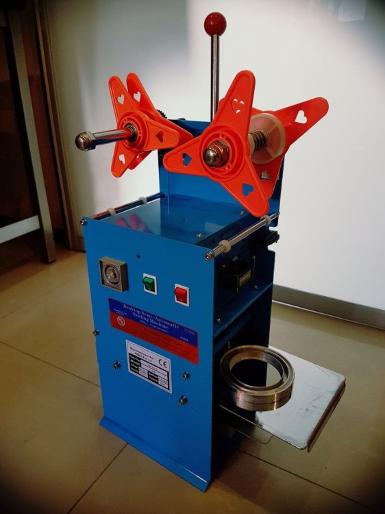 ZAMYKARKA DO KUBKÓW HL 95B