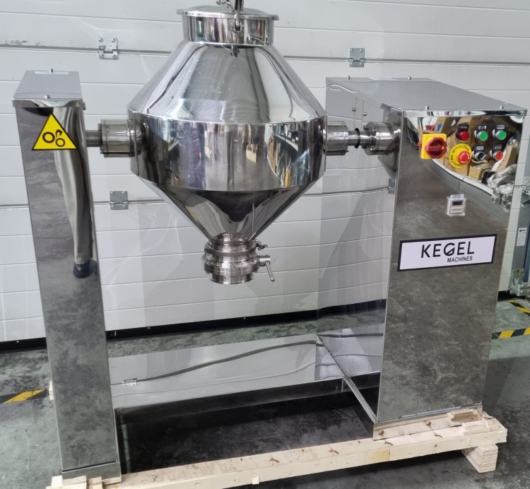 MIESZALNIK STOŻKOWY DO PROSZKU CW-300