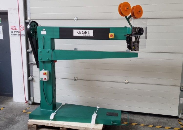 ZSZYWARKA DO KARTONÓW DXJ 1400